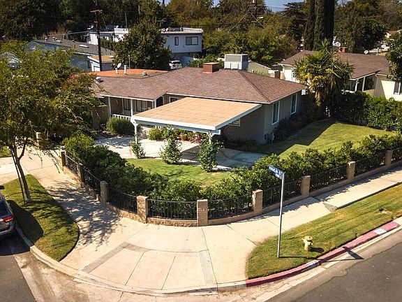 2nd image of 6503 Alcove Ave