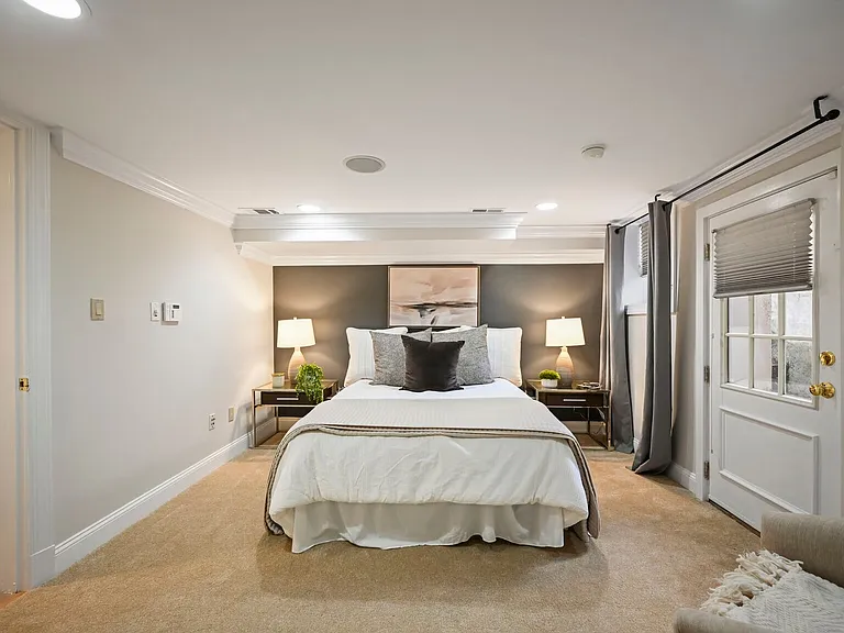 1832 Calvert St NW #1 — Photo 23