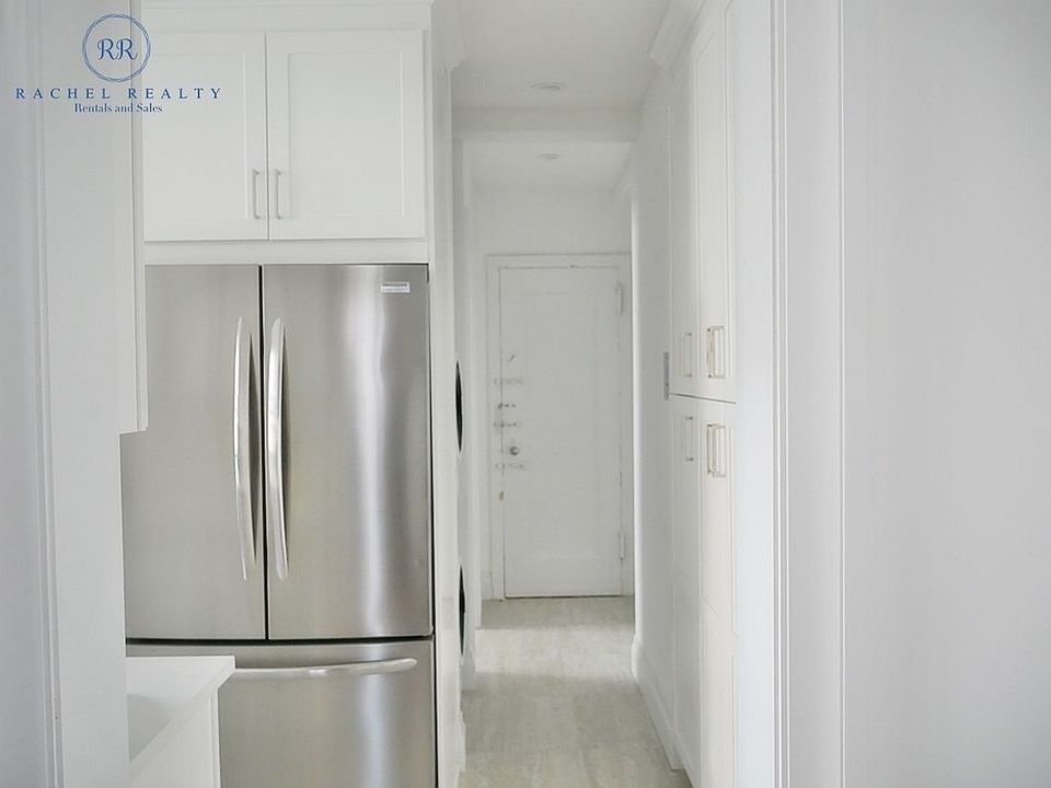 1st image of 110 W 96th St APT 8A