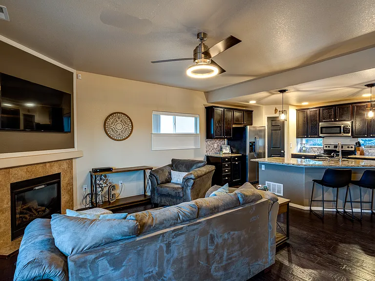 4759 Iron Horse Villas Point — Photo 9