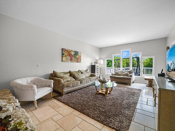 5th image of 40W842 Campton Meadows Dr