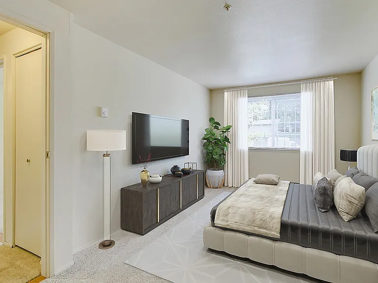 Evergreen Heights — Photo 9