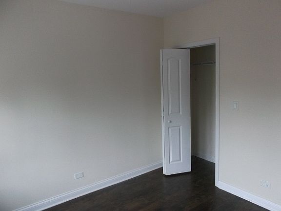 4th image of 4713 W Cornelia Ave #W2
