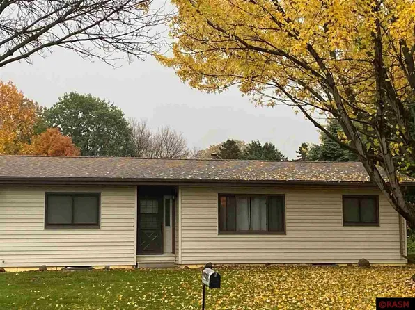1530 Edgewood Blvd, North Mankato, MN 56003
