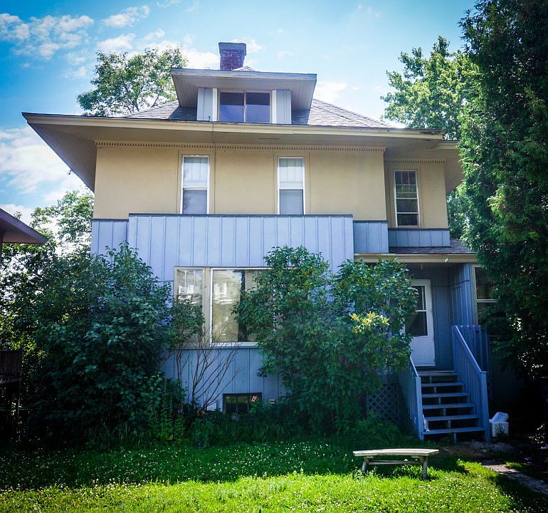 1st image of 1846 Woodland Ave