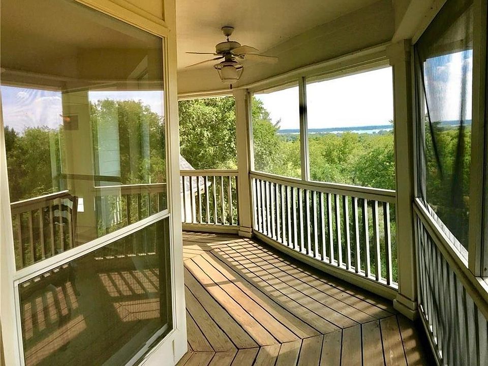 1st image of 21079 Trailwood Ct