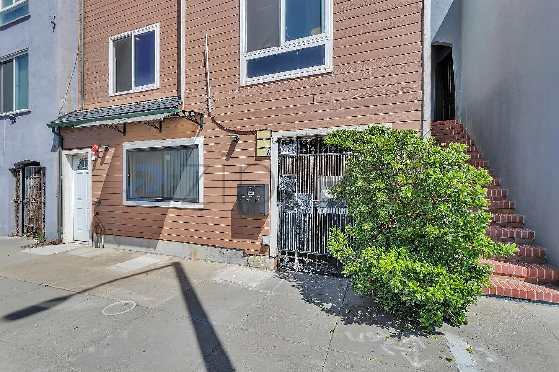 2 bed, 1000 sqft, $4,450 — Photo 3