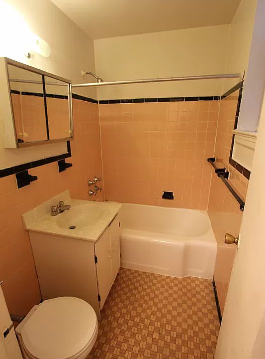 2nd image of 7281 113th St APT 5H