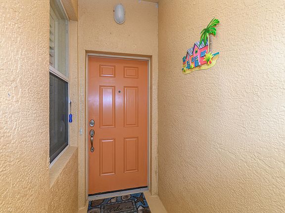 3rd image of 6858 Toland Dr APT 102