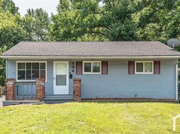 104 Glen Garry Rd, Saint Louis, MO 63137