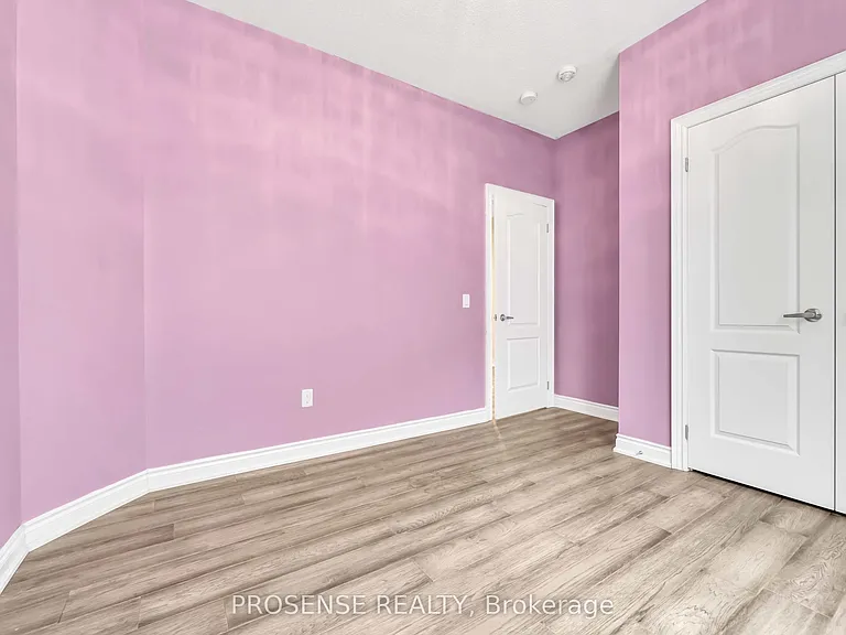 113 Johnson Dr — Photo 32