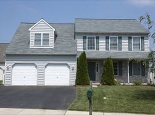 440 Windsor Ct, Columbia, PA 17512