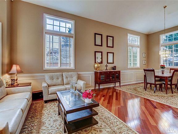 5th image of 15908 134th Avenue Ct E