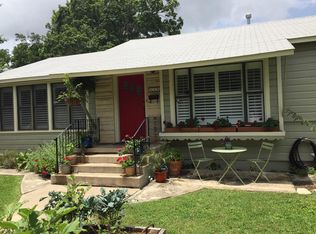 111 Robinhood Pl, San Antonio, TX 78209