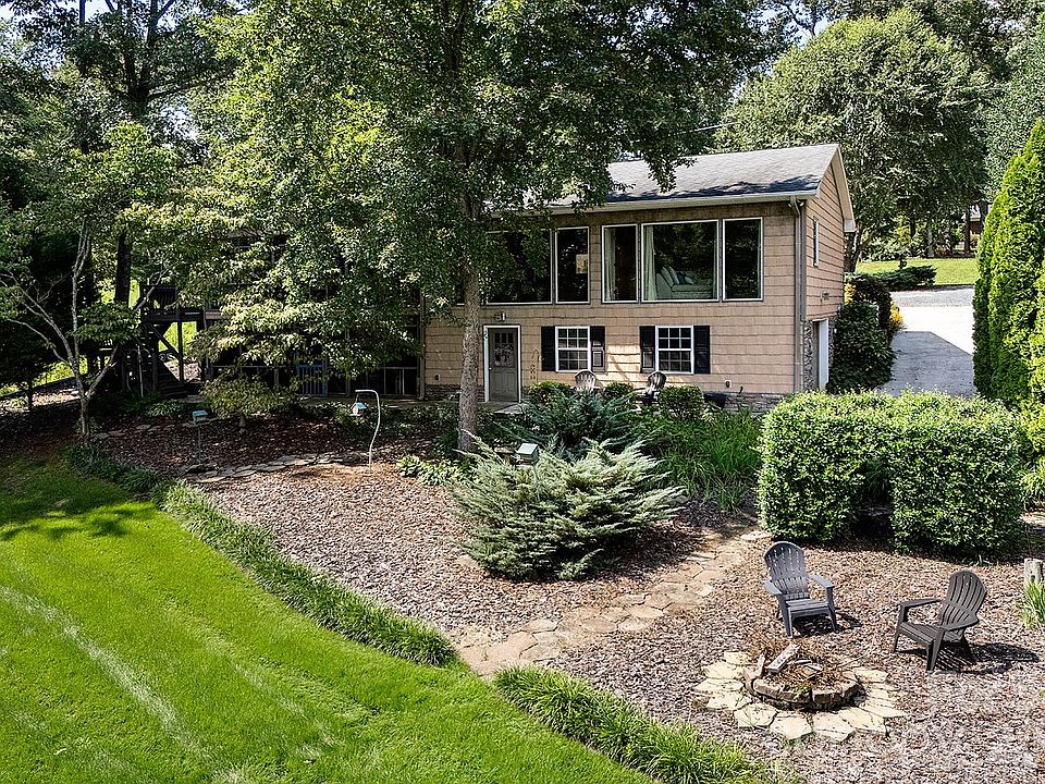 1st image of 10316 Sycamore Rd