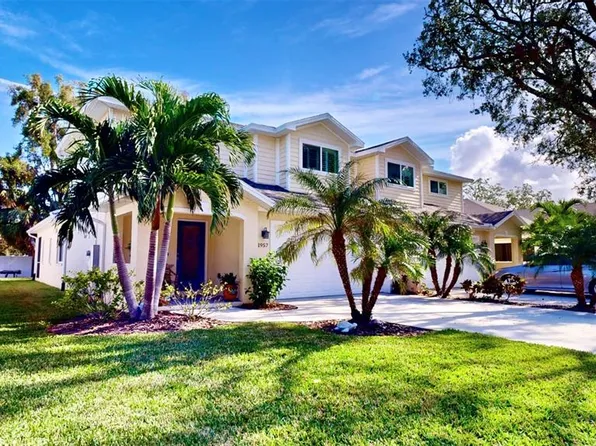 1957 Whitney Oaks Blvd, Largo, FL 33760