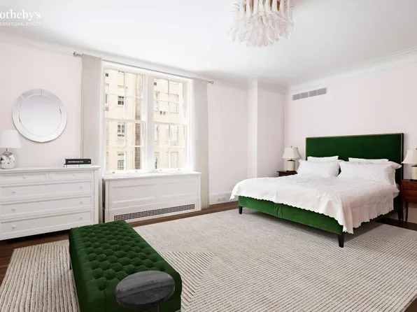 1020 5th Avenue image 8 of 14