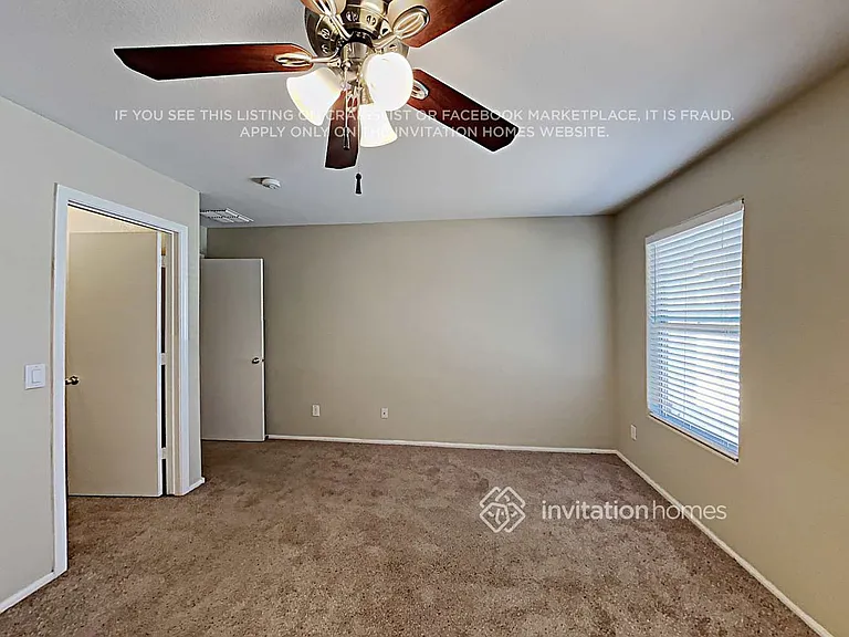 16661 W Latham St — Photo 8