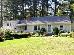 11 Holly Ln, Cohasset, MA 02025