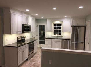 65 Oak Ridge Dr, Millersville, PA 17551