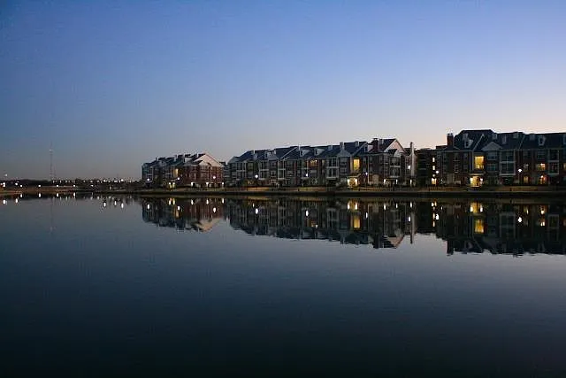 take a stroll by Las colinas carolynn lake