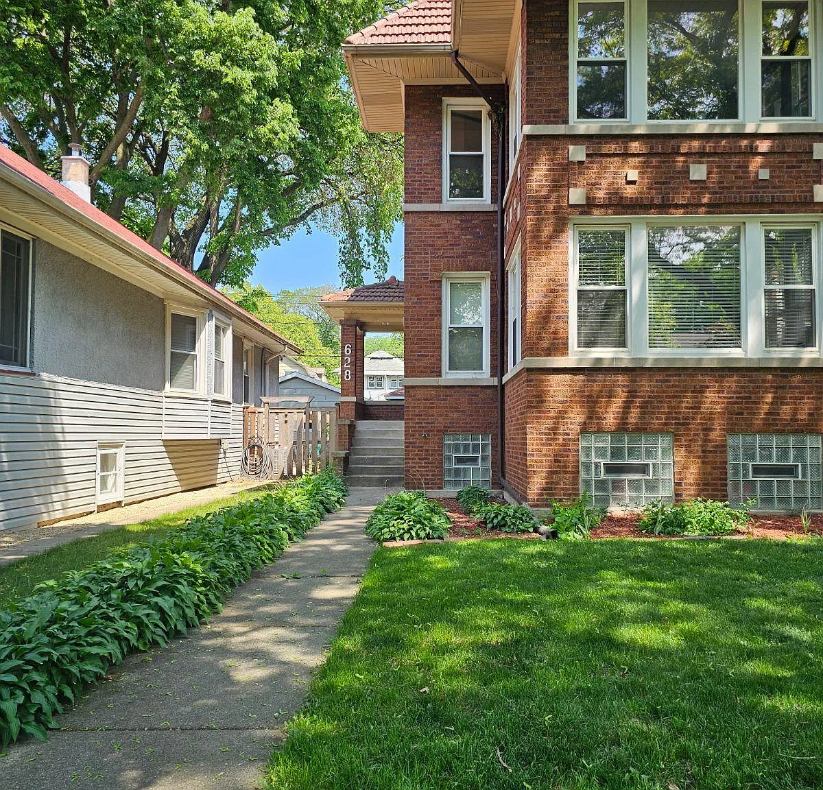 2 bed, 1500 sqft, $2,500 — Photo 1