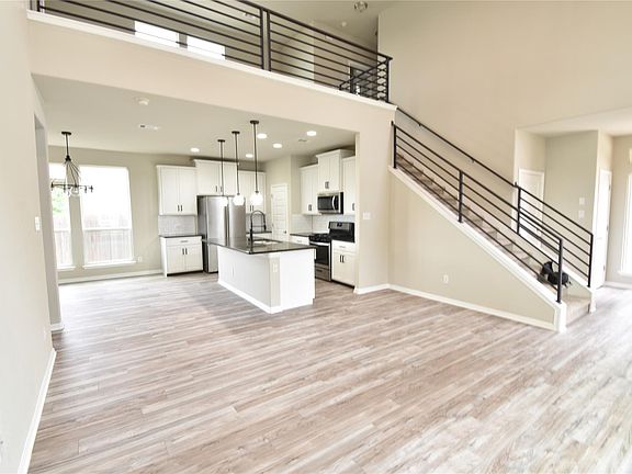 2nd image of 12008 Corsicana Trl #22