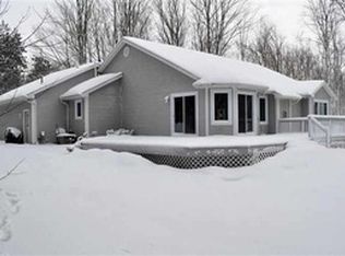 5017 Hidden Glen Dr, Traverse City, MI 49684