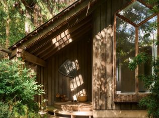 3210 SW Malcolm Ct, Portland, OR 97225