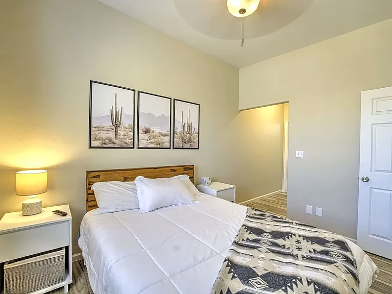 5025 E Lee St #1 — Photo 32