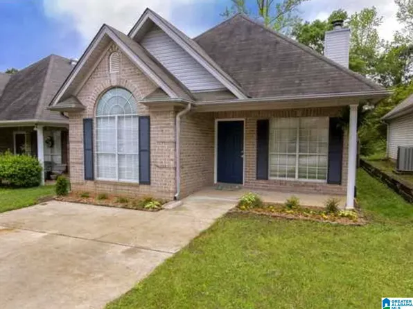 9113 Brookline Ln, Helena, AL 35080