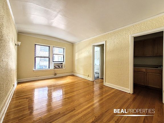 4th image of 536 W Arlington Pl #E6d442921