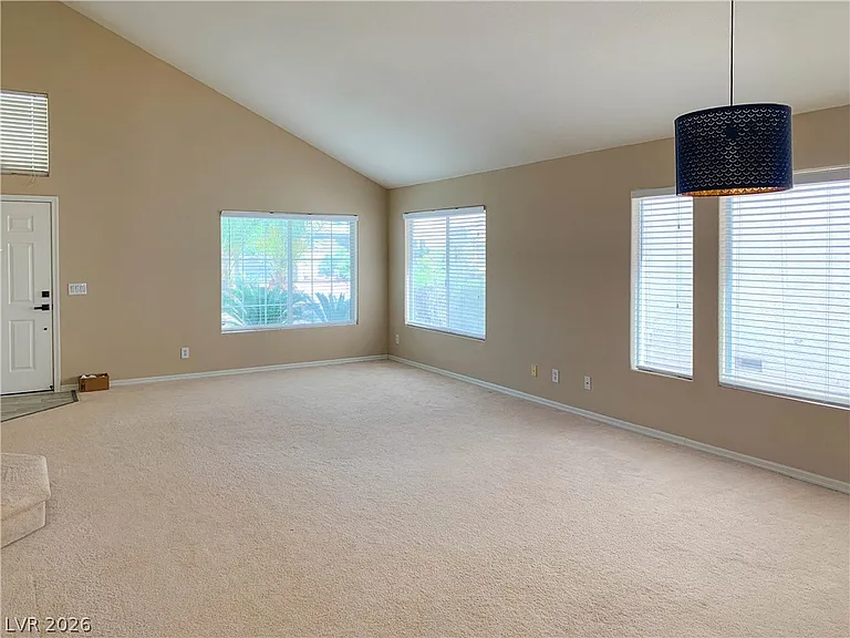 4765 Crakow Ct — Photo 9