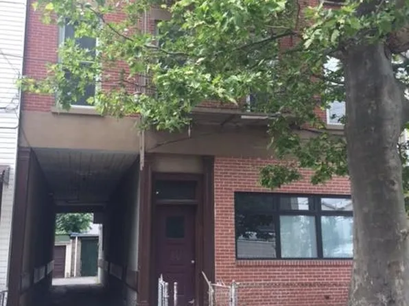75 LAIDLAW AVE, JC, Journal Square, NJ 07306