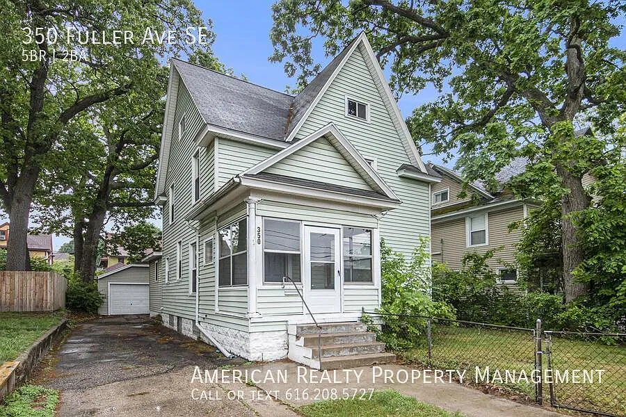 5 bed, 1800 sqft, $3,050 — Photo 1