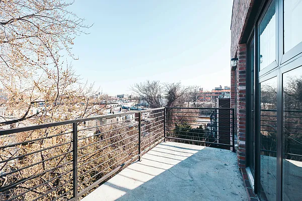 Rented by Nooklyn NYC LLC | media 14