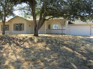 446 Hillvale Ct, Valley Springs, CA 95252