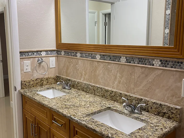 8808 W Broad St — Photo 17