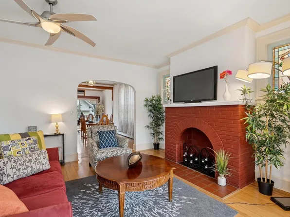 8109 4th Avenue image 3 of 33