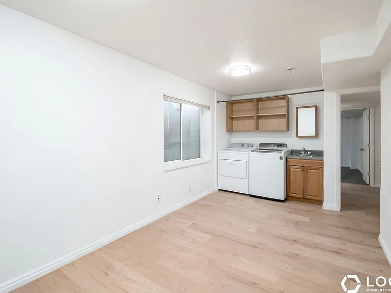 5068 S Murray Blvd #DOWNSTAIRS — Photo 18