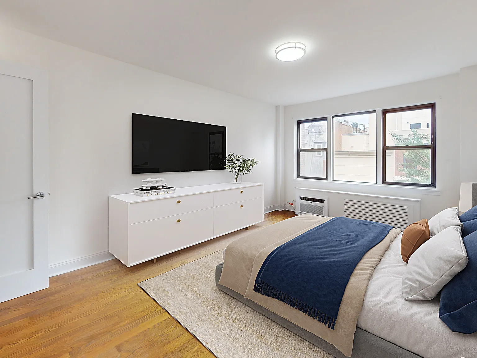 20 Beekman Place — Photo 3