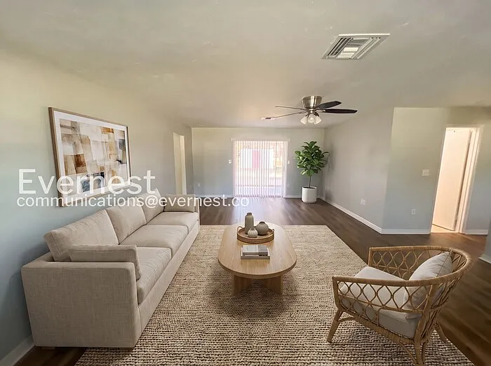 2638 Teal Ave — Photo 3