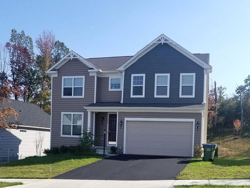 1st image of 216 Arboretum Ln