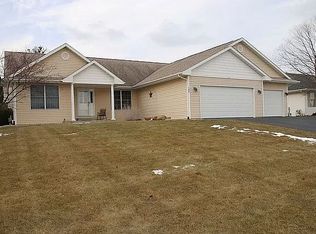 286 Osprey Rdg, Machesney Park, IL 61115