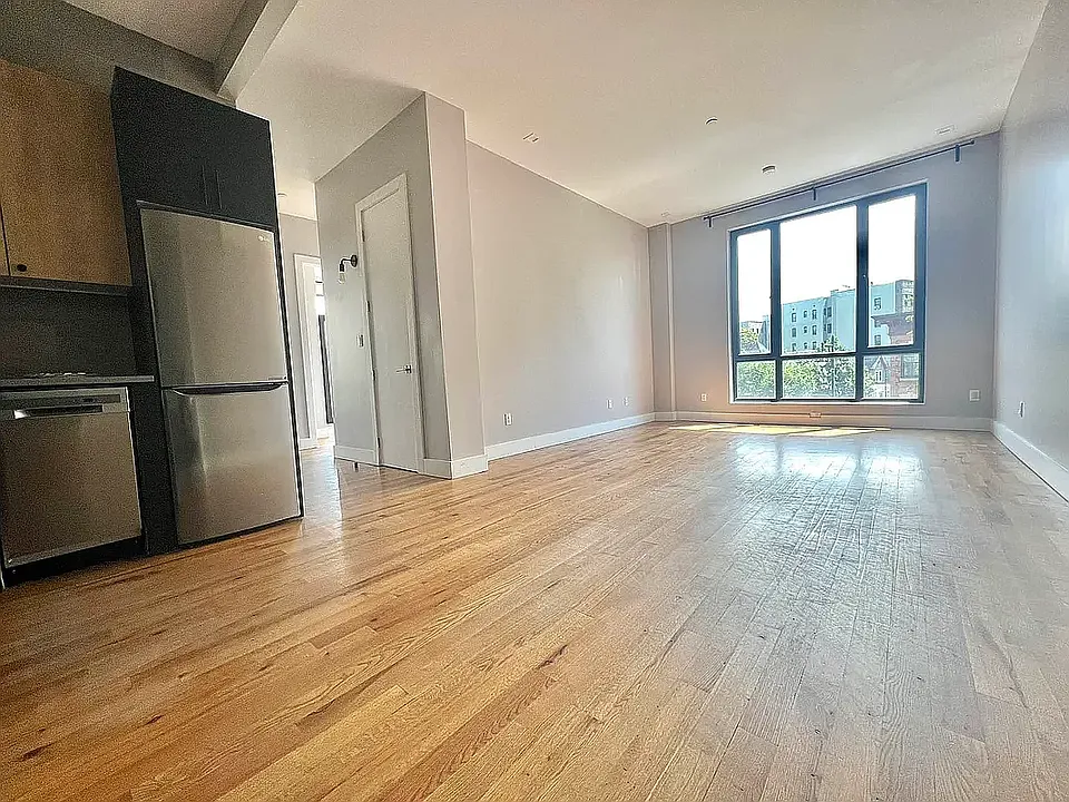 1027 Cortelyou Rd #3B