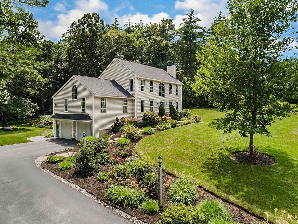 2 Chadsworth Court, Merrimack, NH 03054 Zillow