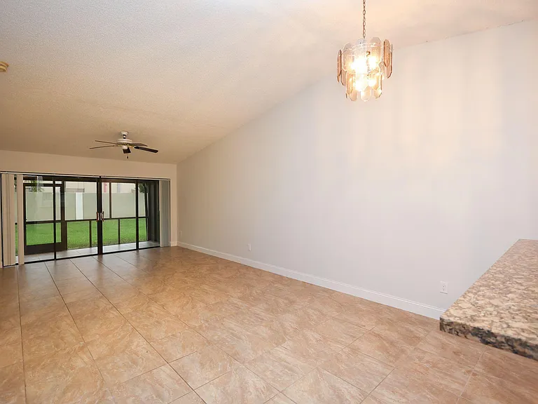10127 Boca Bnd E #B2 — Photo 39