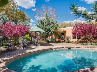 801 Apodaca Hl, Santa Fe, NM 87501