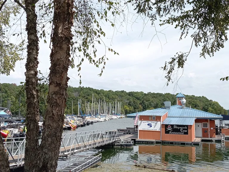 5 min drive to local on the water restaurant Ship Wreck Cove
