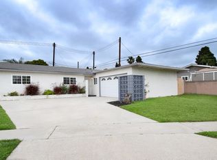8681 Salem Cir, Huntington Beach, CA 92647